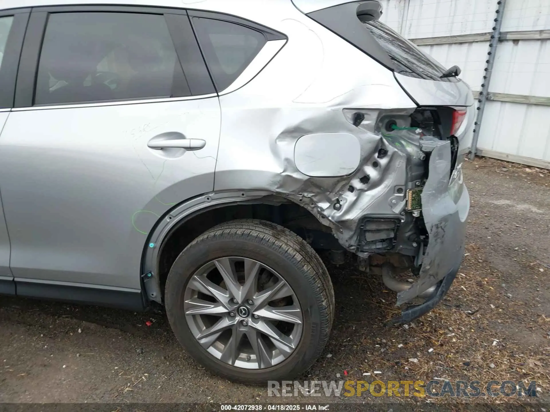 6 Фотография поврежденного автомобиля JM3KFBDMXK0623782 MAZDA CX-5 2019