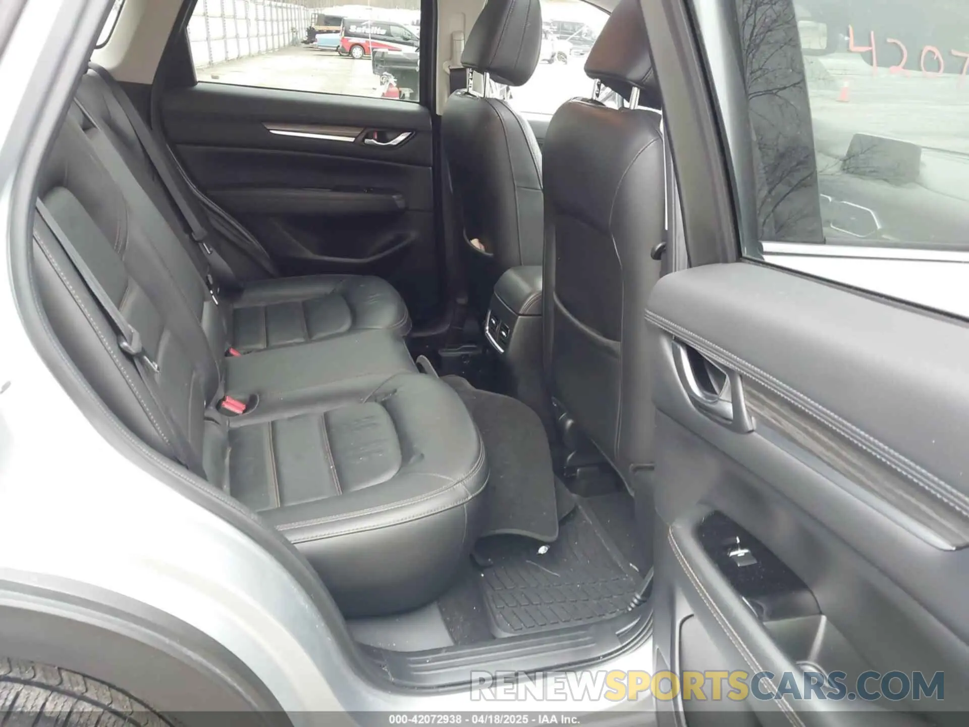 8 Фотография поврежденного автомобиля JM3KFBDMXK0623782 MAZDA CX-5 2019