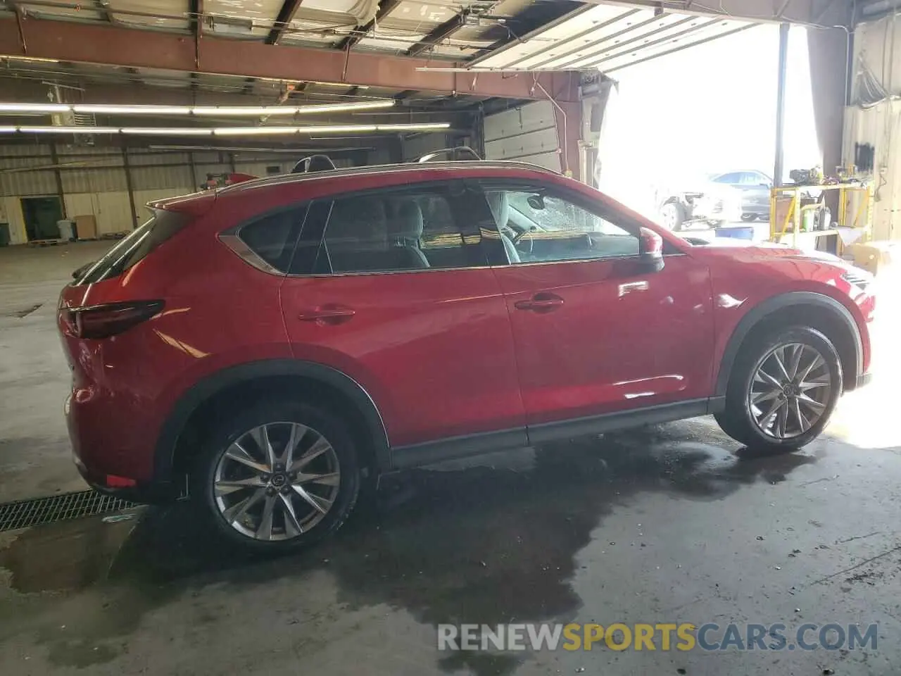 3 Фотография поврежденного автомобиля JM3KFBDMXK0640047 MAZDA CX-5 2019