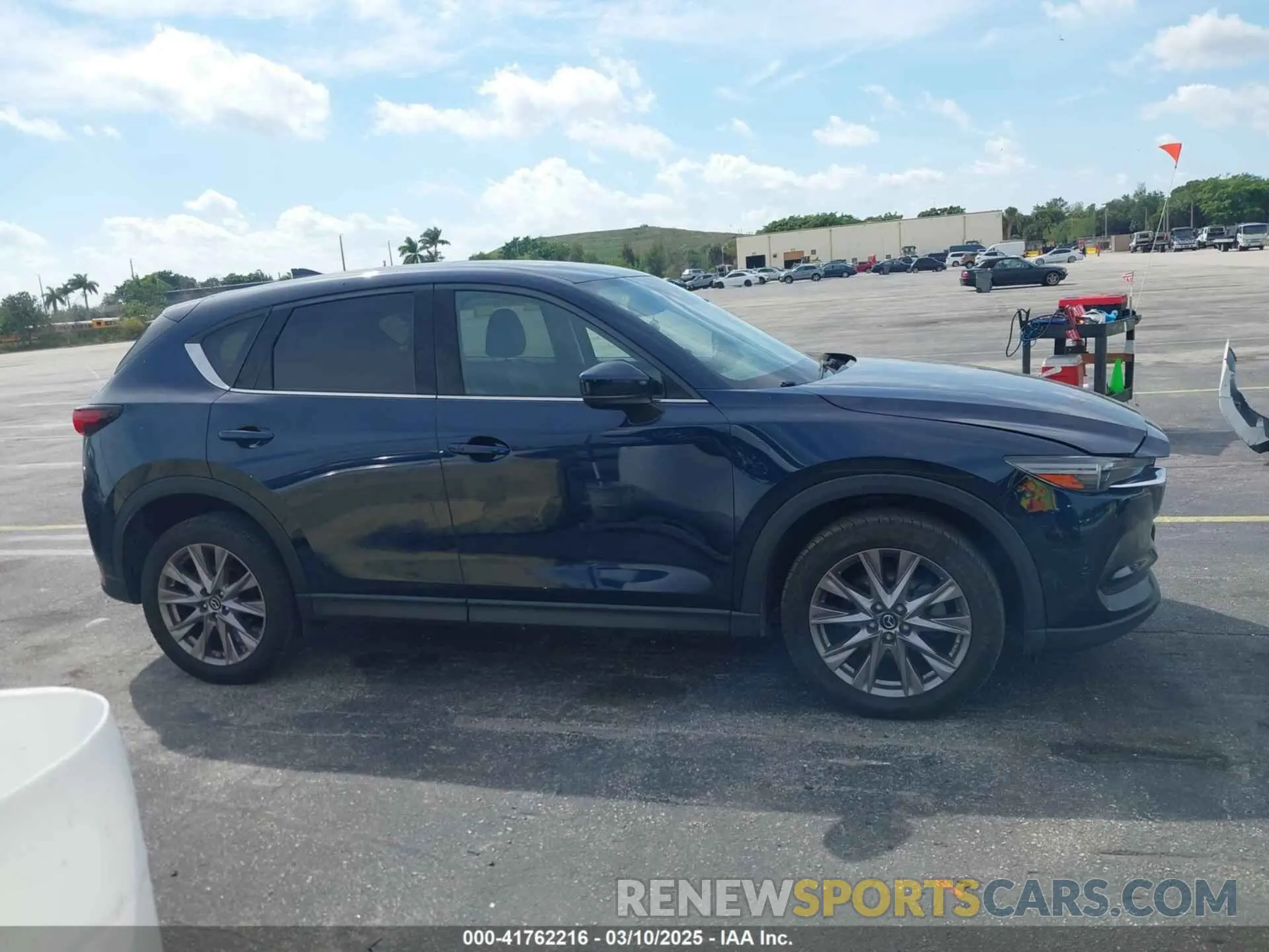 13 Photograph of a damaged car JM3KFBDY3K0621391 MAZDA CX-5 2019
