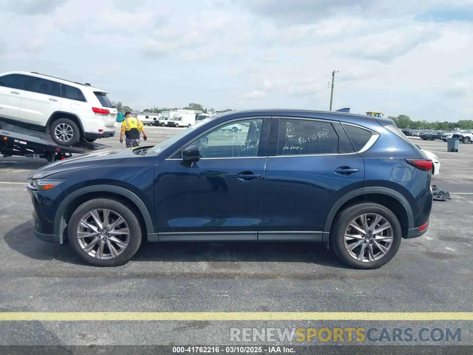 14 Photograph of a damaged car JM3KFBDY3K0621391 MAZDA CX-5 2019