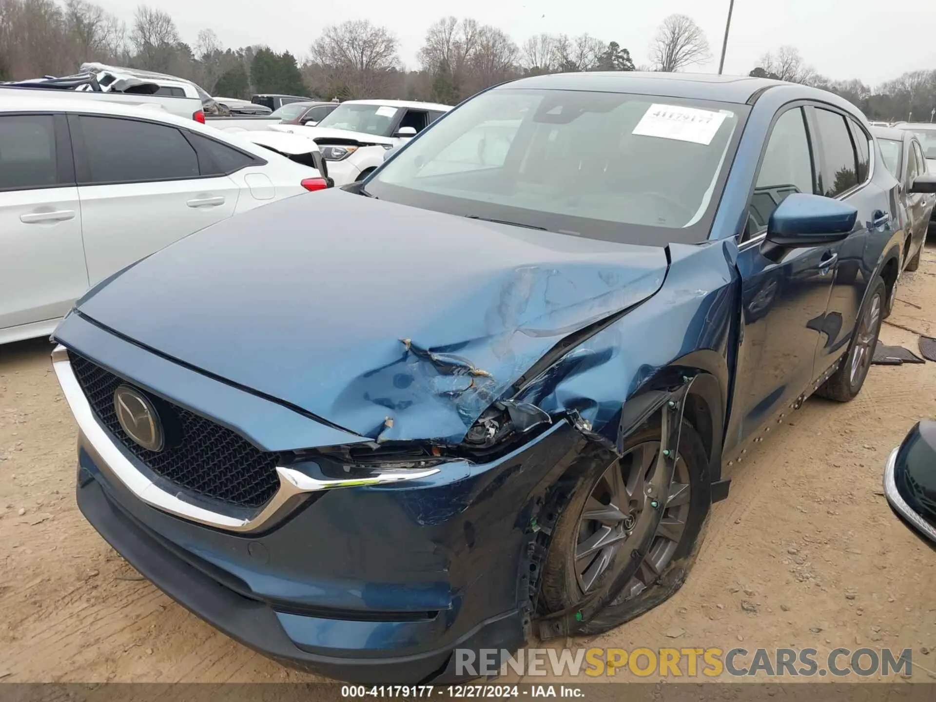2 Фотография поврежденного автомобиля JM3KFBDY4K0689778 MAZDA CX-5 2019