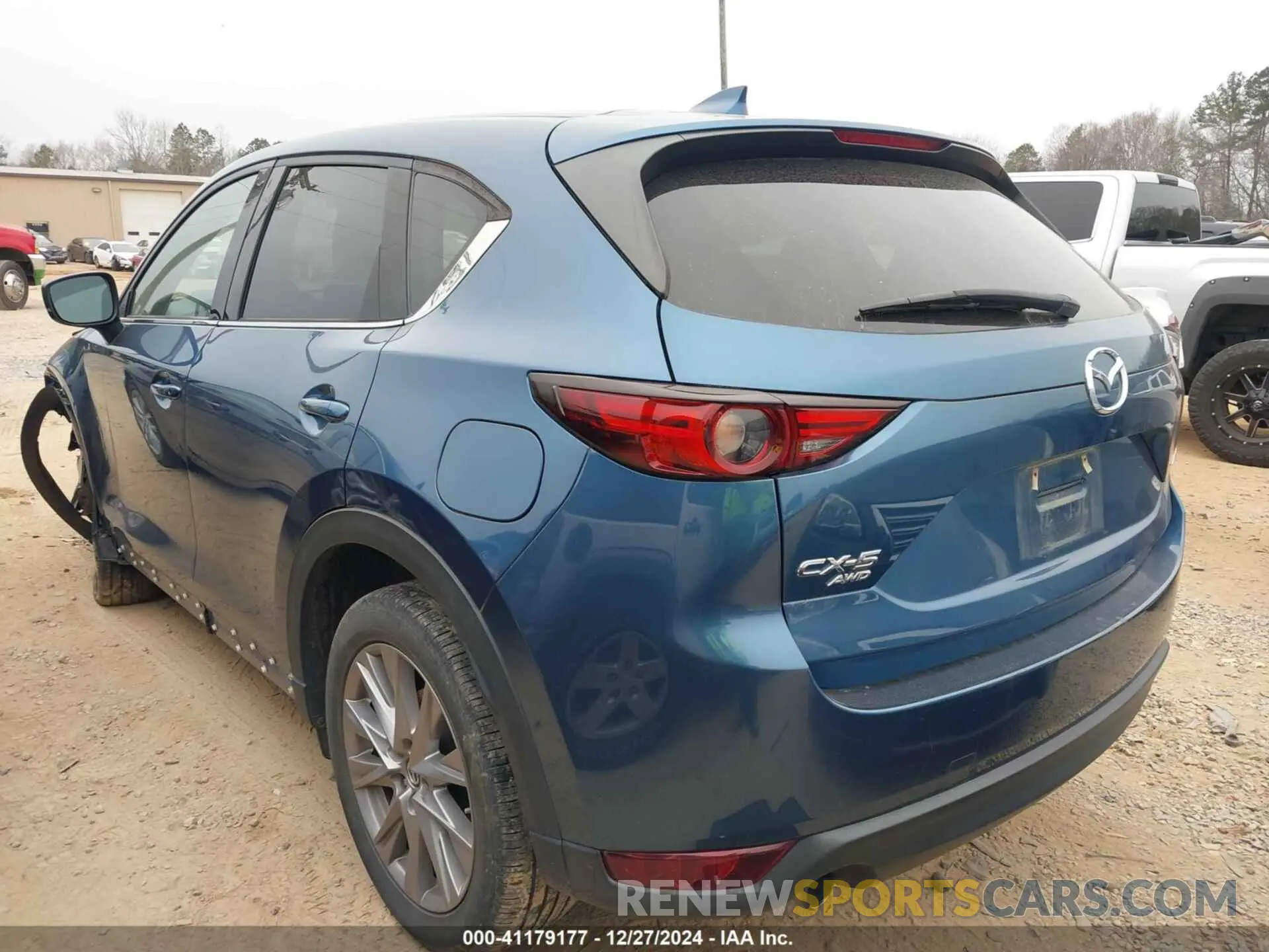 3 Фотография поврежденного автомобиля JM3KFBDY4K0689778 MAZDA CX-5 2019