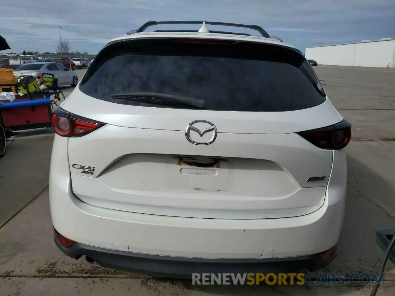 6 Photograph of a damaged car JM3KFBDY7K0543049 MAZDA CX-5 2019