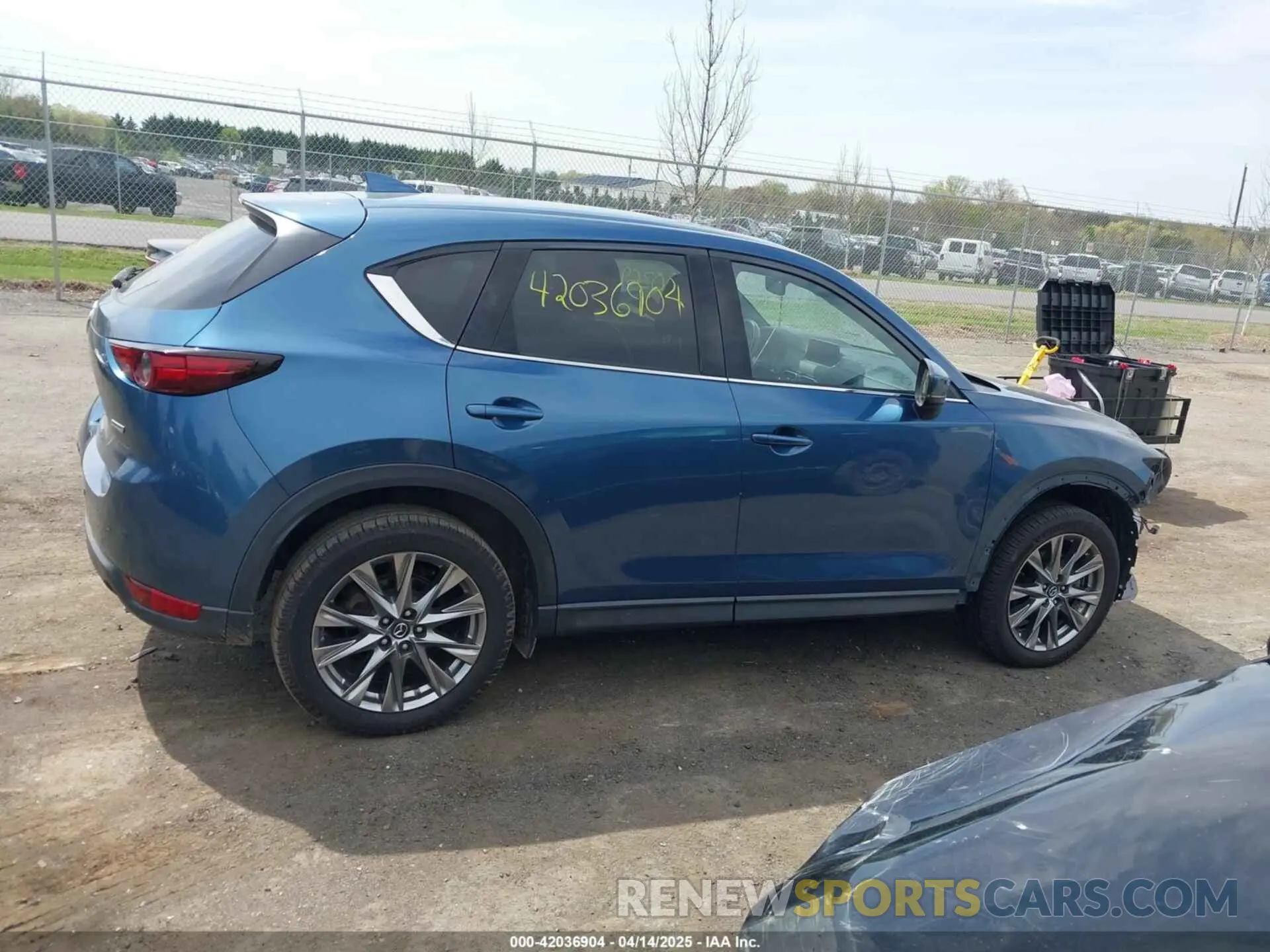 14 Photograph of a damaged car JM3KFBEY1K0512880 MAZDA CX-5 2019