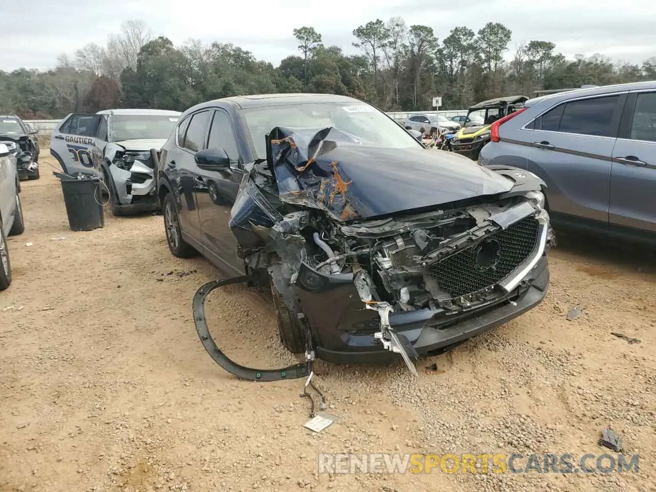 4 Photograph of a damaged car JM3KFBEY2K0580072 MAZDA CX-5 2019