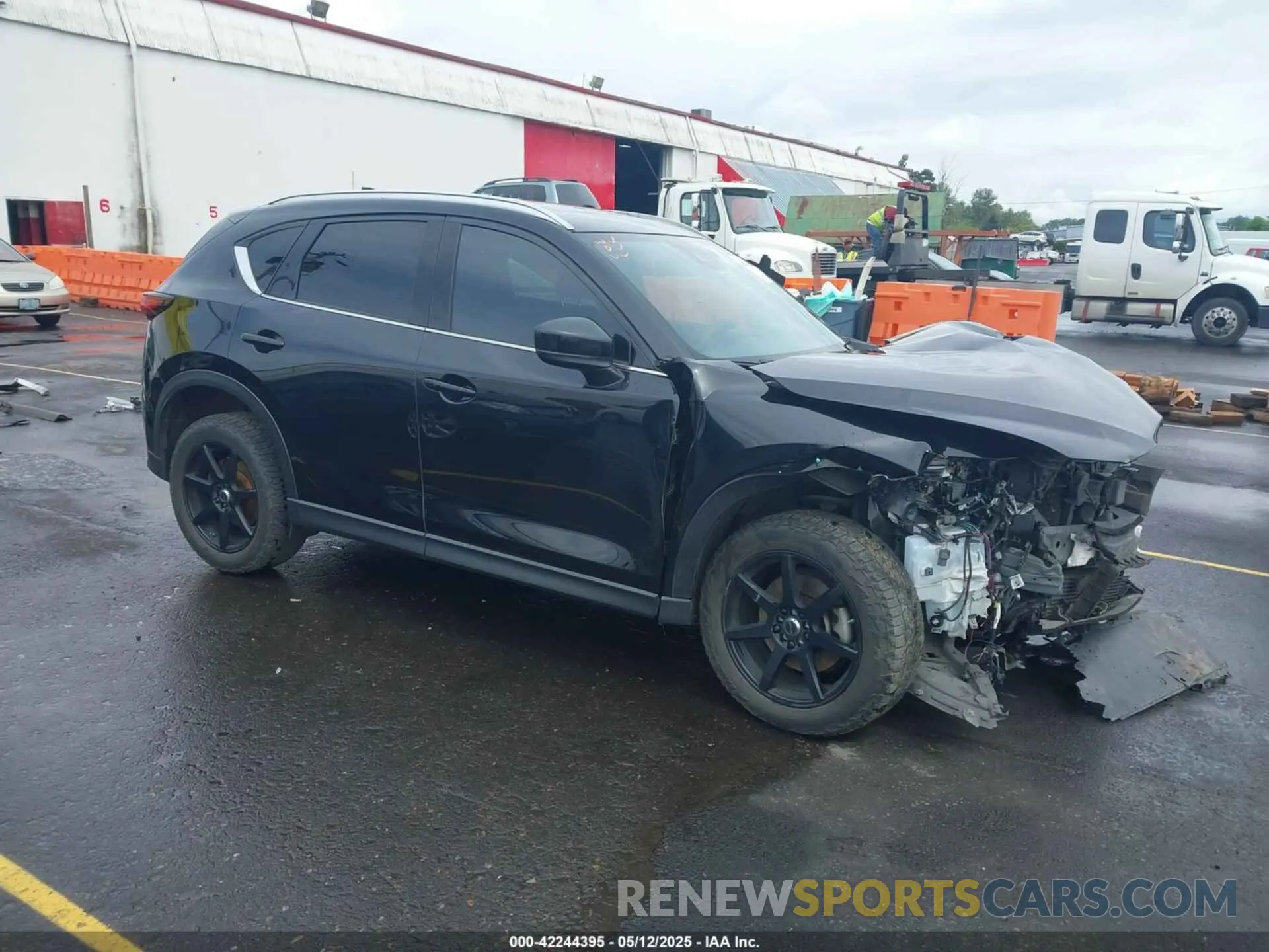 1 Photograph of a damaged car JM3KFBEY9K0592039 MAZDA CX-5 2019