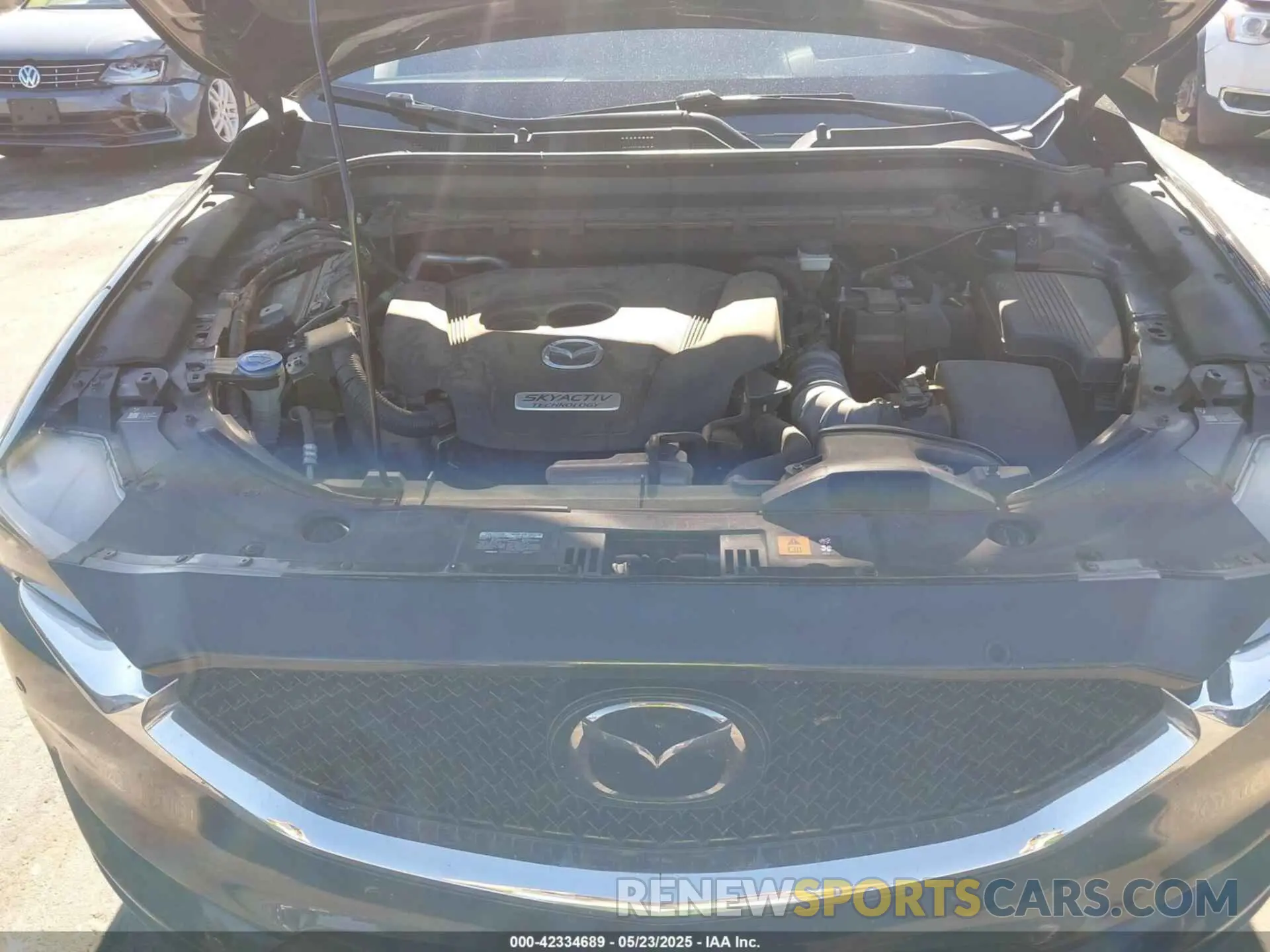 10 Фотография поврежденного автомобиля JM3KFBEY9K0638260 MAZDA CX-5 2019