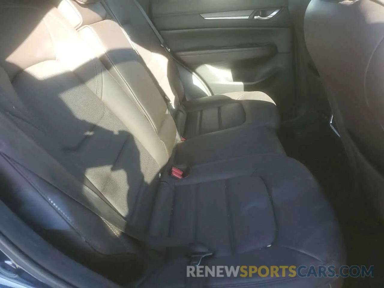 11 Фотография поврежденного автомобиля JM3KFBEY9K0644365 MAZDA CX-5 2019
