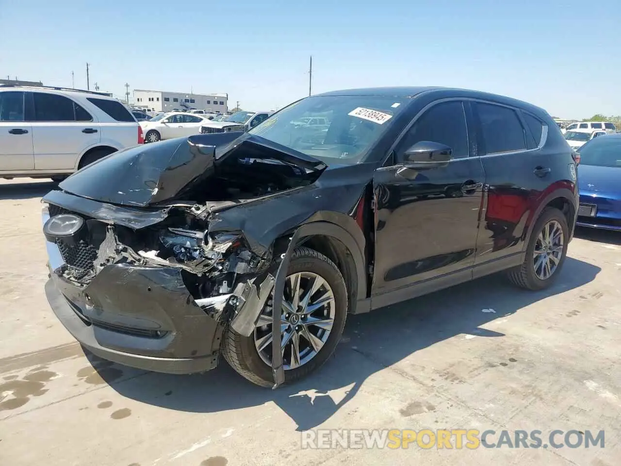 1 Фотография поврежденного автомобиля JM3KFBEYXK0563942 MAZDA CX-5 2019