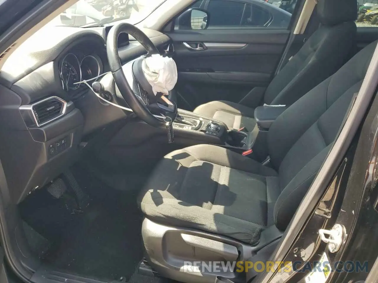 7 Photograph of a damaged car JM3KFABM0L0864510 MAZDA CX-5 2020