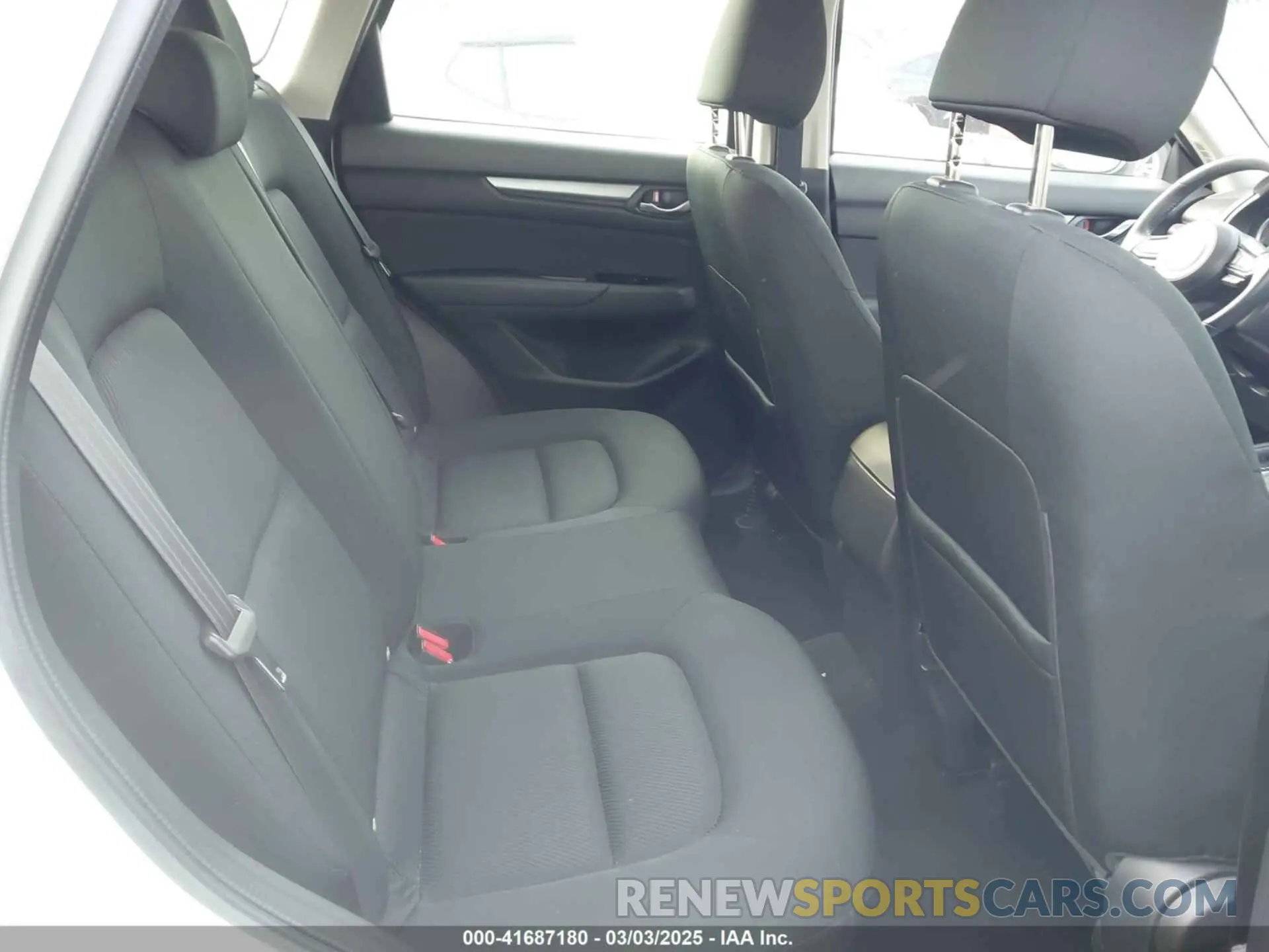 8 Photograph of a damaged car JM3KFABM5L0762930 MAZDA CX-5 2020