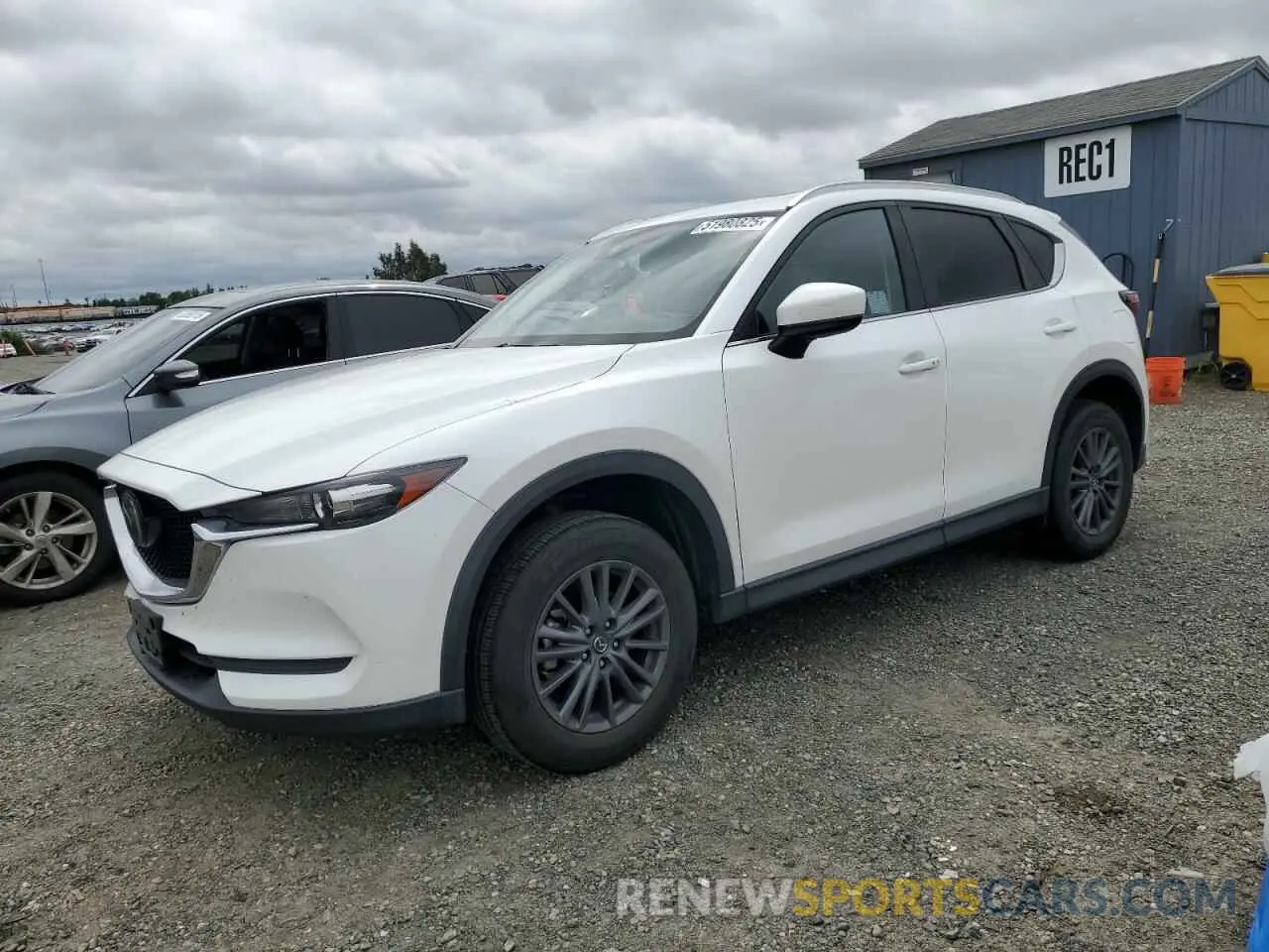 1 Photograph of a damaged car JM3KFACM0L0857278 MAZDA CX-5 2020