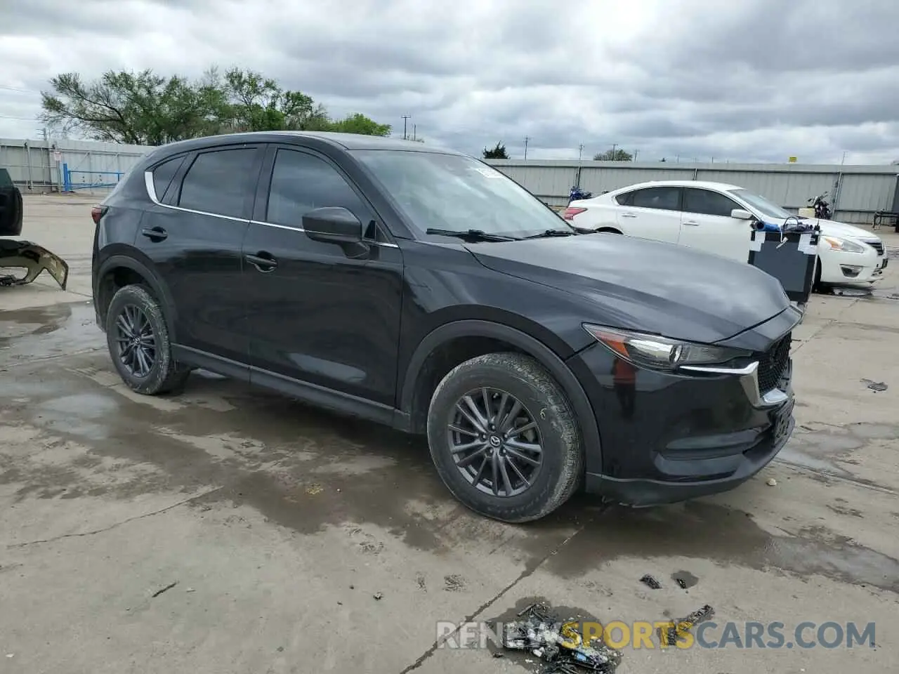 4 Photograph of a damaged car JM3KFACM1L0735335 MAZDA CX-5 2020