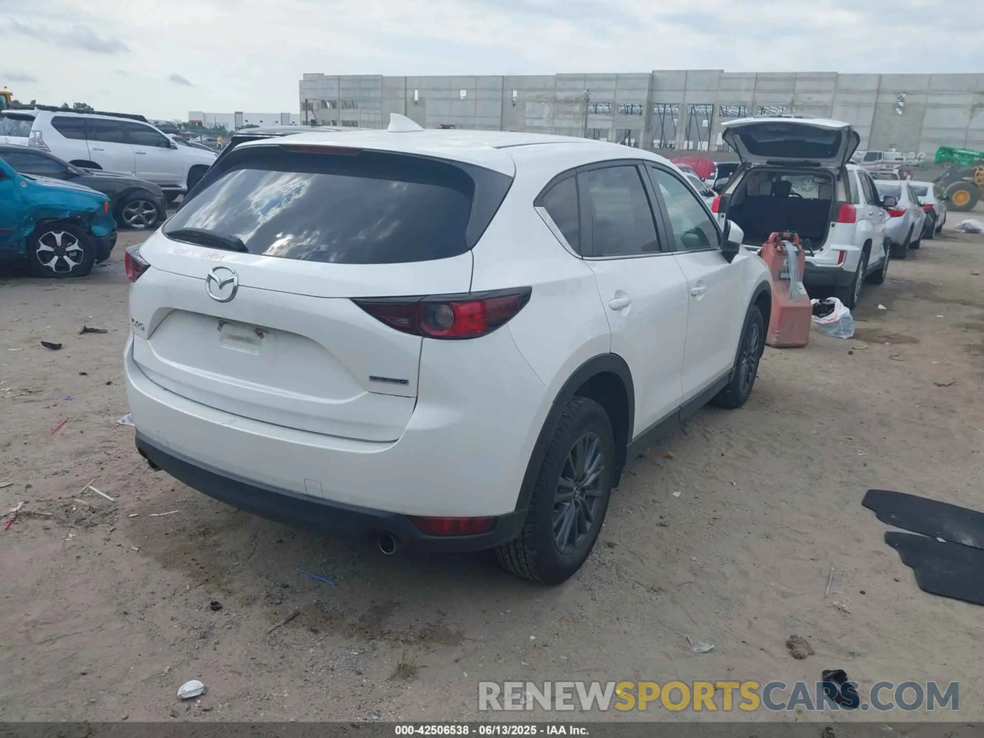 4 Photograph of a damaged car JM3KFACM1L0783417 MAZDA CX-5 2020