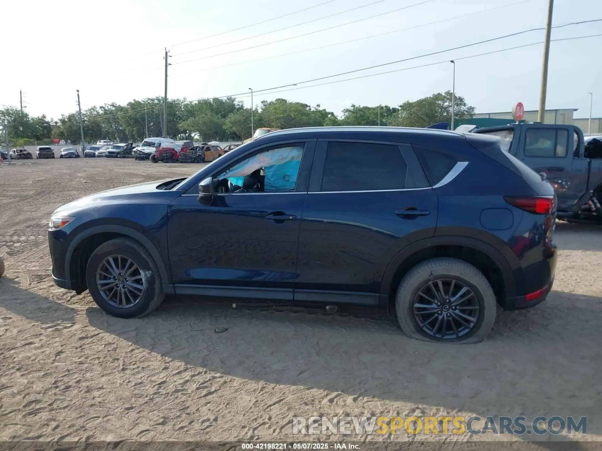 14 Фотография поврежденного автомобиля JM3KFACM1L0832468 MAZDA CX-5 2020