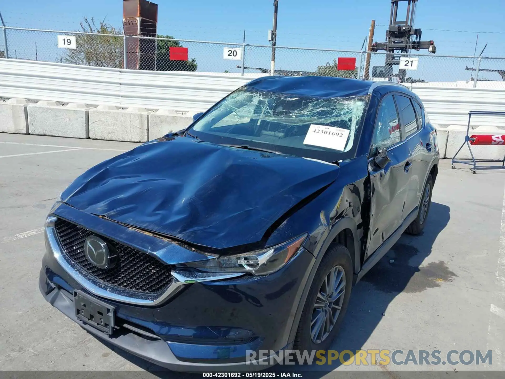 6 Photograph of a damaged car JM3KFACM1L0861212 MAZDA CX-5 2020