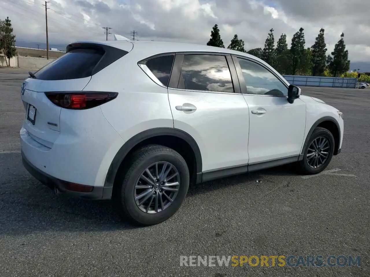 3 Photograph of a damaged car JM3KFACM1L0867172 MAZDA CX-5 2020