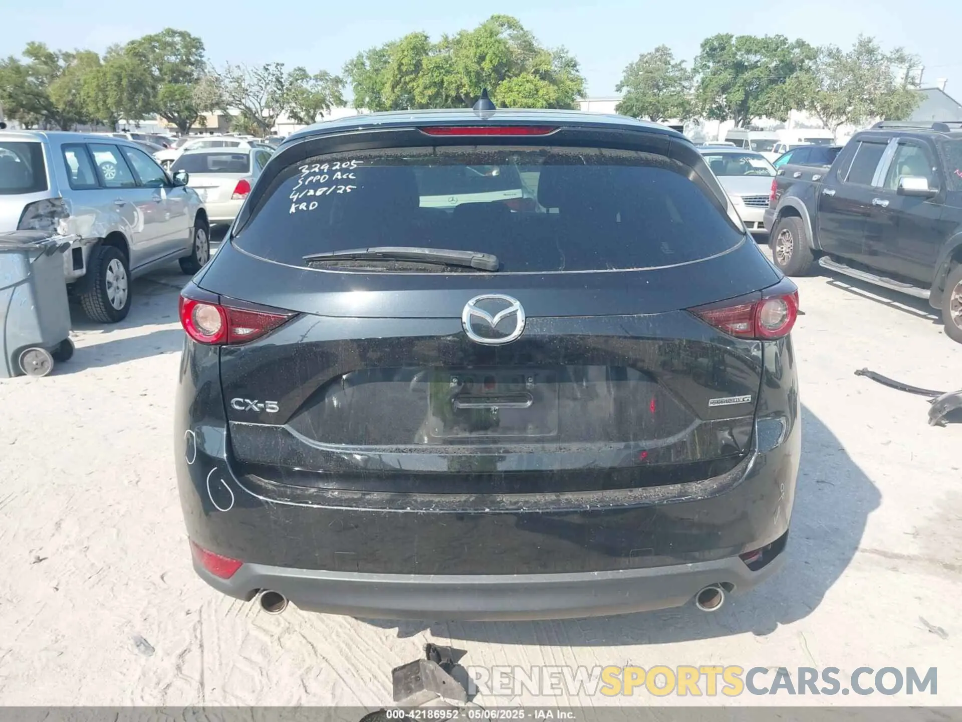 17 Фотография поврежденного автомобиля JM3KFACM2L0770241 MAZDA CX-5 2020