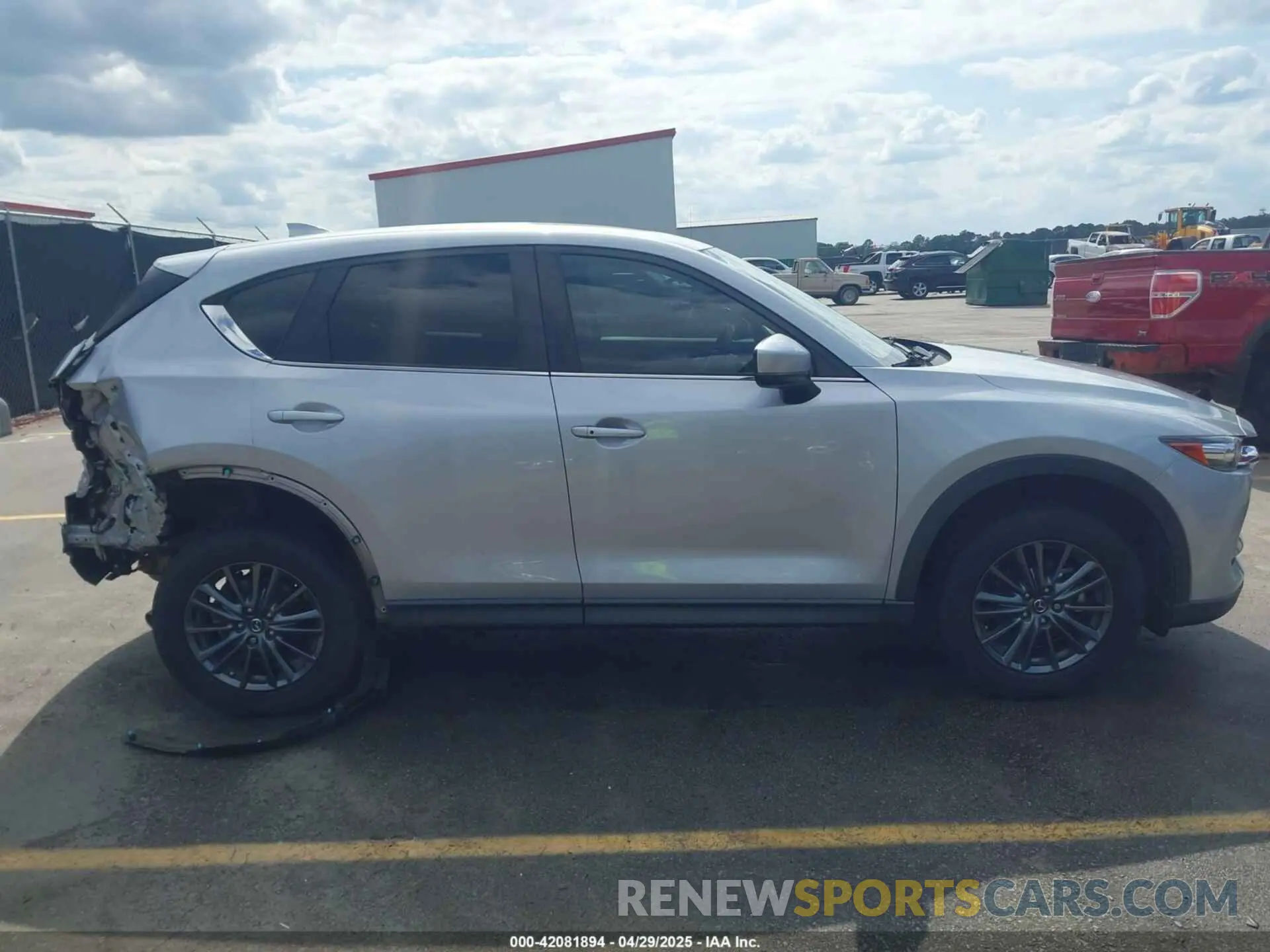 13 Фотография поврежденного автомобиля JM3KFACM2L1782061 MAZDA CX-5 2020