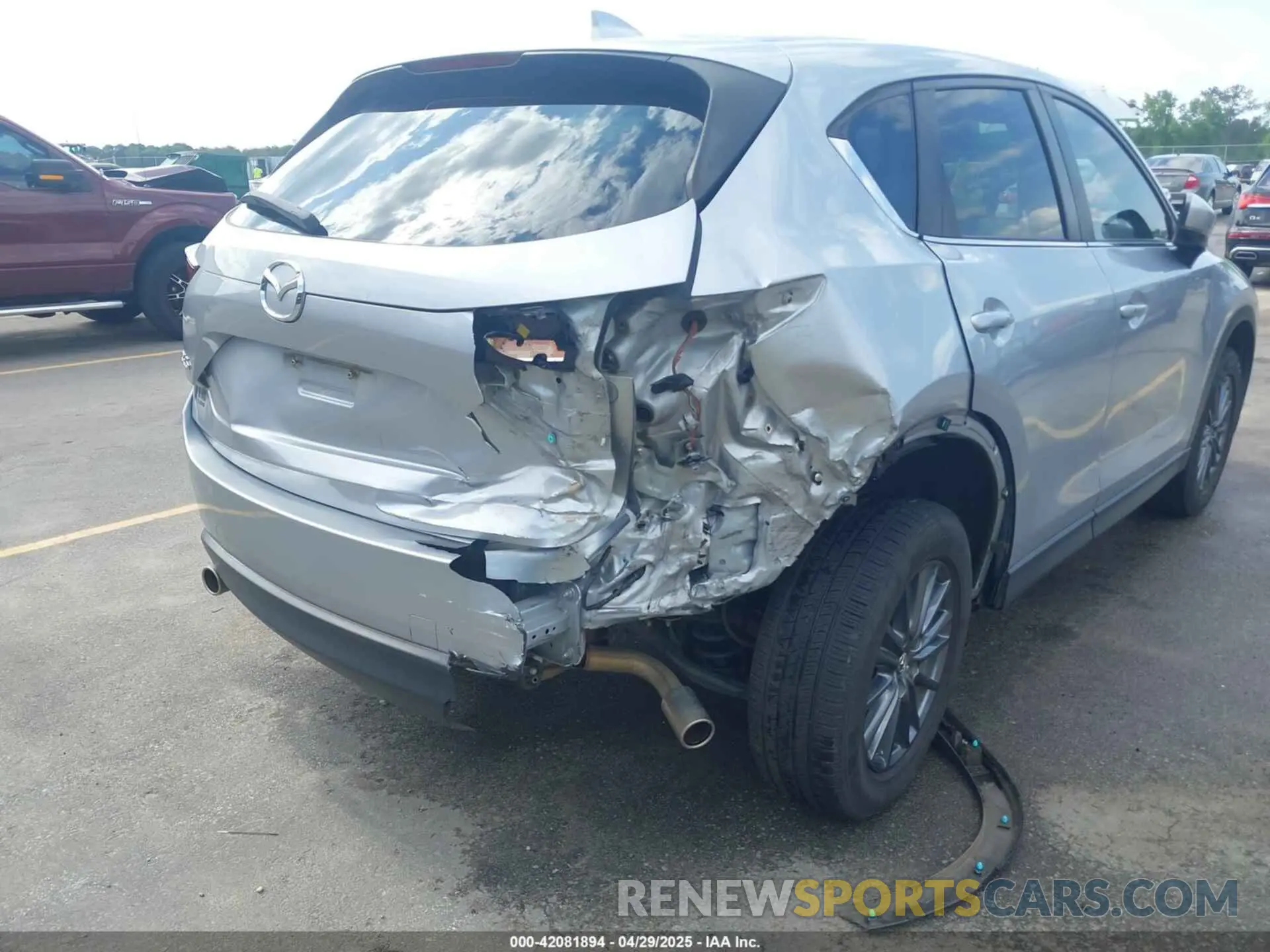 6 Фотография поврежденного автомобиля JM3KFACM2L1782061 MAZDA CX-5 2020