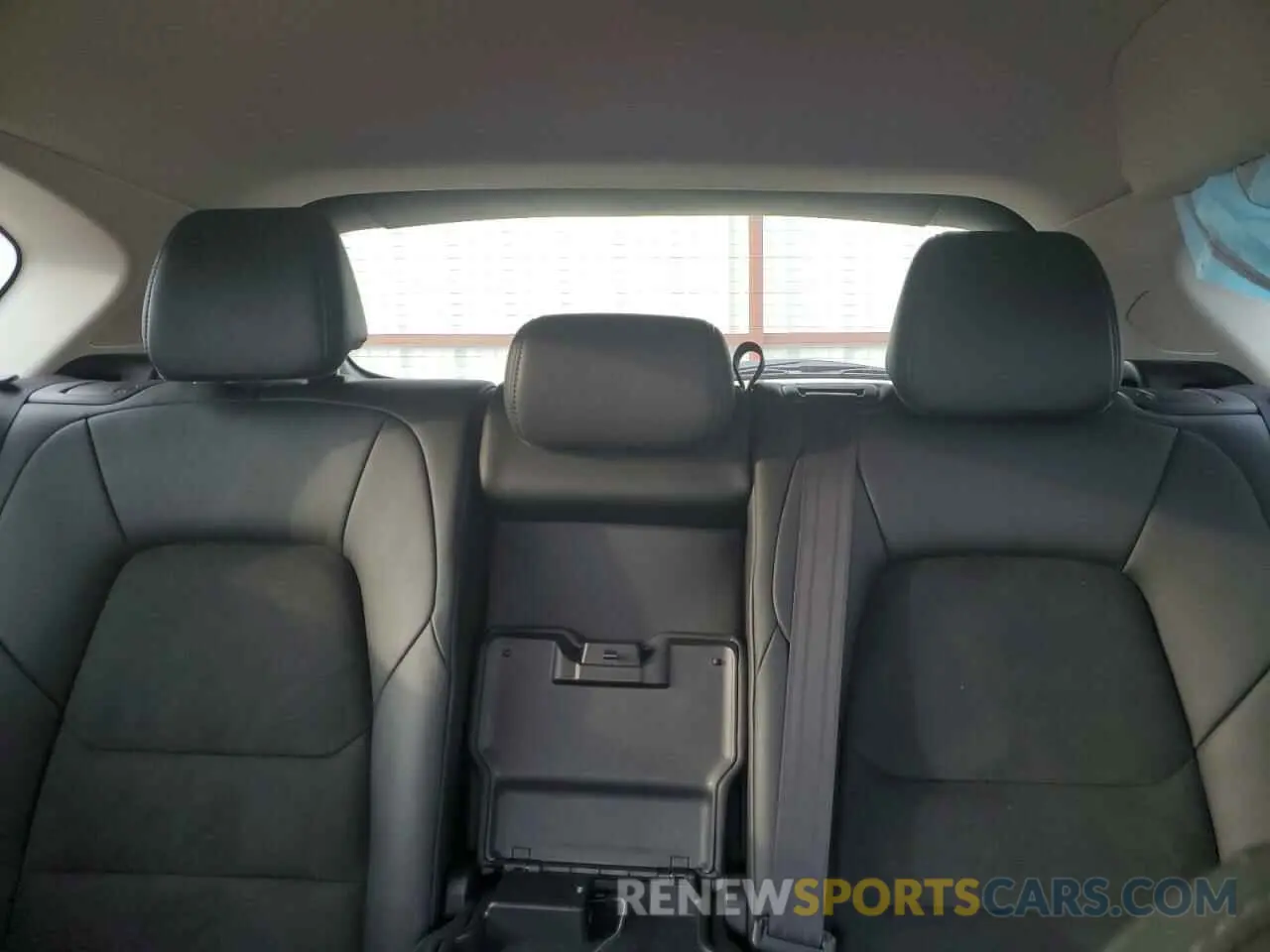 10 Photograph of a damaged car JM3KFACM2L1834465 MAZDA CX-5 2020