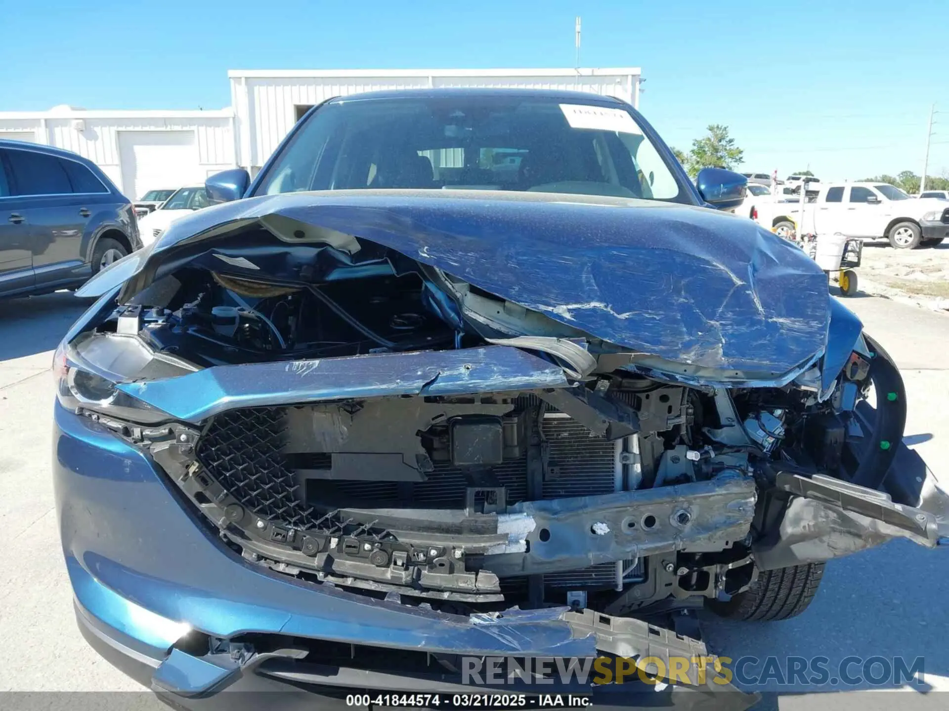 12 Photograph of a damaged car JM3KFACM4L1800303 MAZDA CX-5 2020