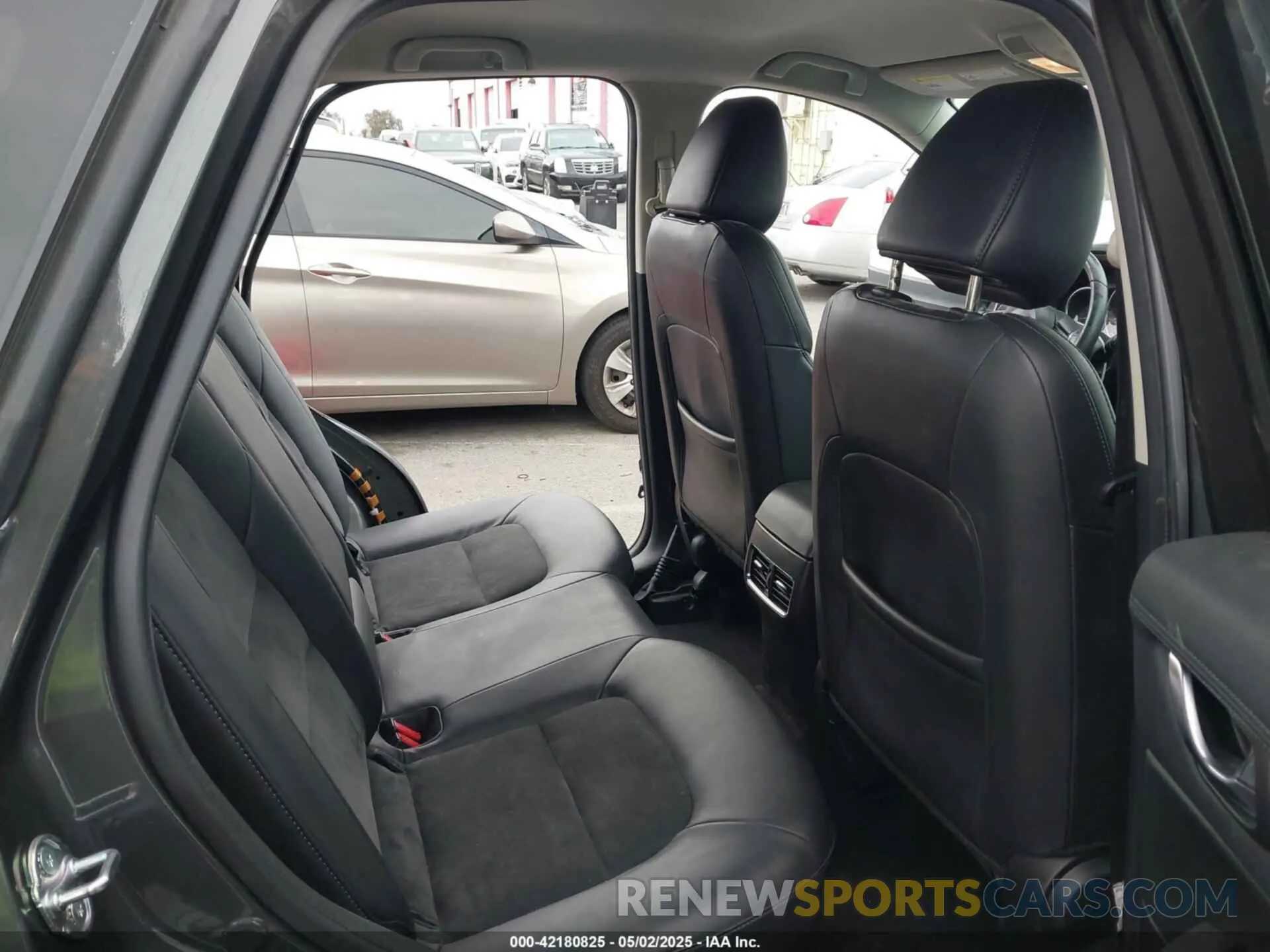 8 Фотография поврежденного автомобиля JM3KFACM5L0733605 MAZDA CX-5 2020