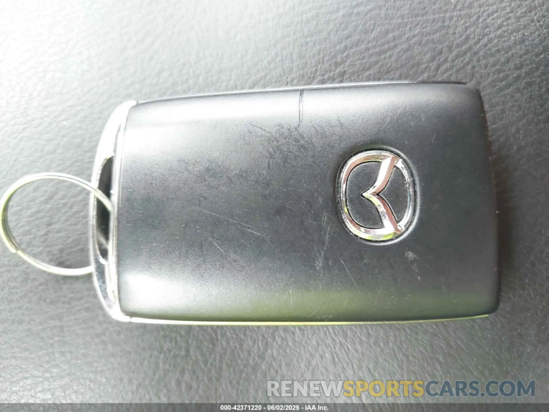 11 Photograph of a damaged car JM3KFACM6L0809624 MAZDA CX-5 2020