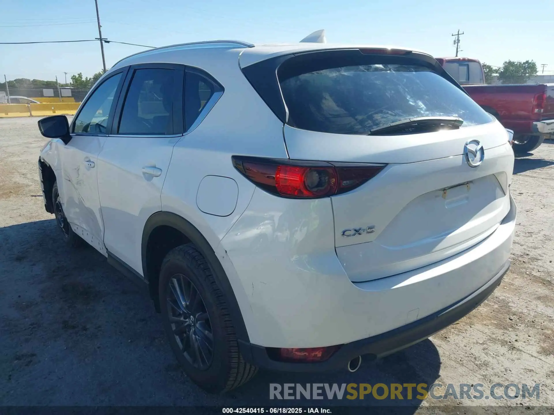 3 Фотография поврежденного автомобиля JM3KFACM6L1832721 MAZDA CX-5 2020