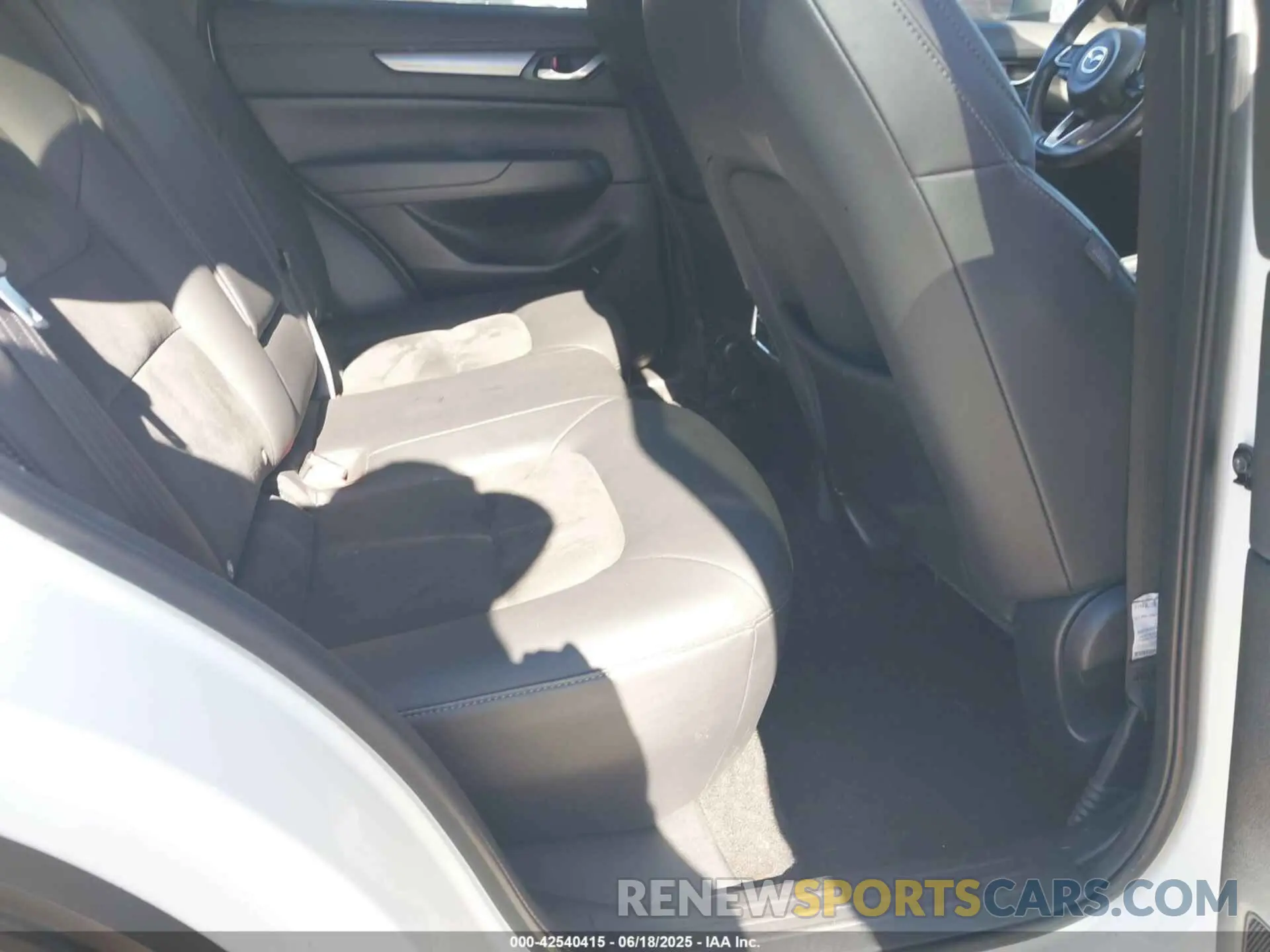 8 Фотография поврежденного автомобиля JM3KFACM6L1832721 MAZDA CX-5 2020