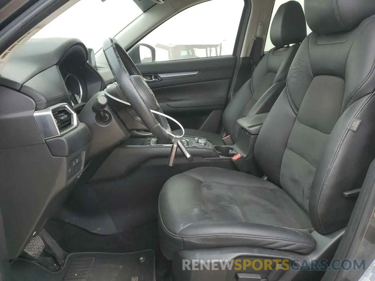 7 Photograph of a damaged car JM3KFACM7L0821913 MAZDA CX-5 2020