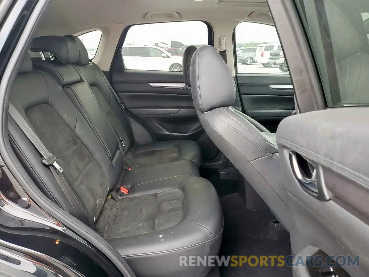 11 Photograph of a damaged car JM3KFACM8L0763407 MAZDA CX-5 2020