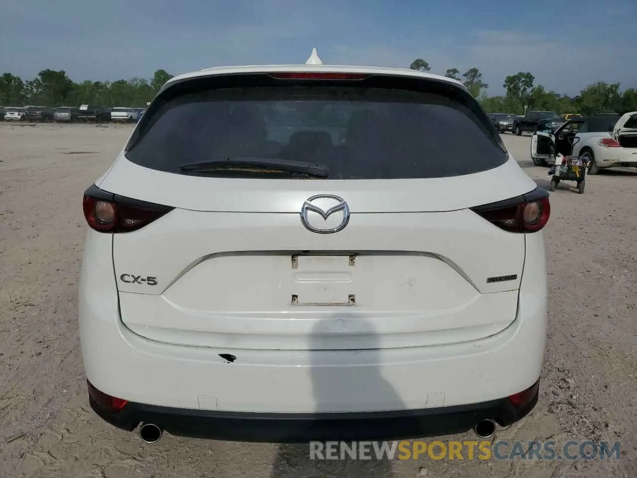 6 Photograph of a damaged car JM3KFACM8L0775167 MAZDA CX-5 2020