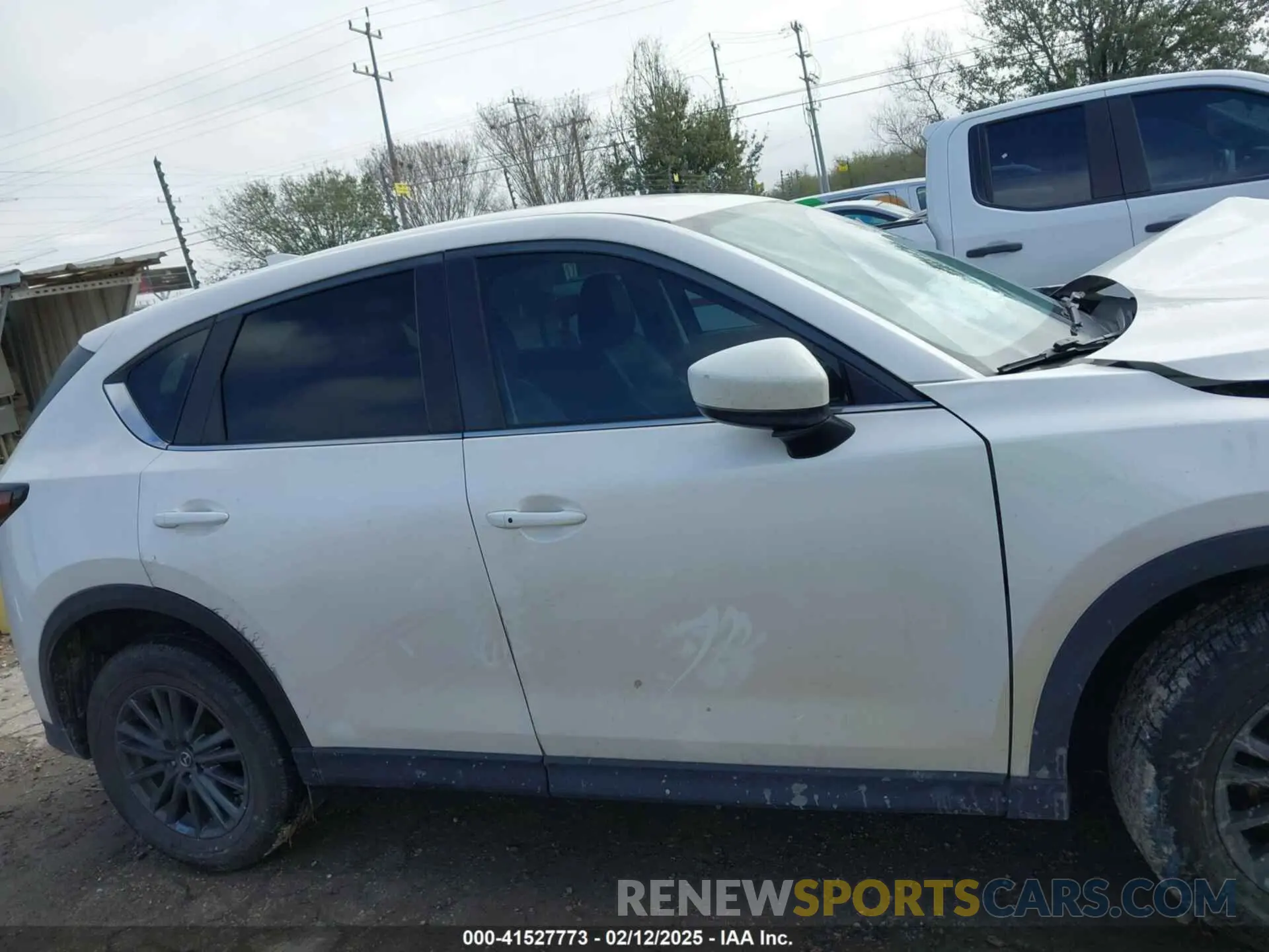 14 Photograph of a damaged car JM3KFACM9L0771919 MAZDA CX-5 2020