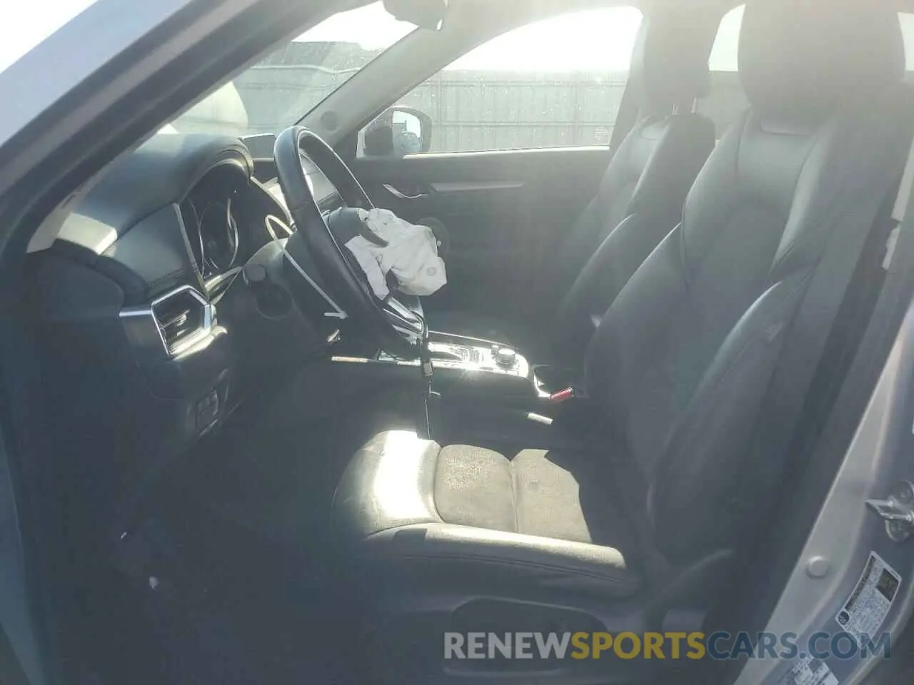 7 Фотография поврежденного автомобиля JM3KFACMXL0766115 MAZDA CX-5 2020