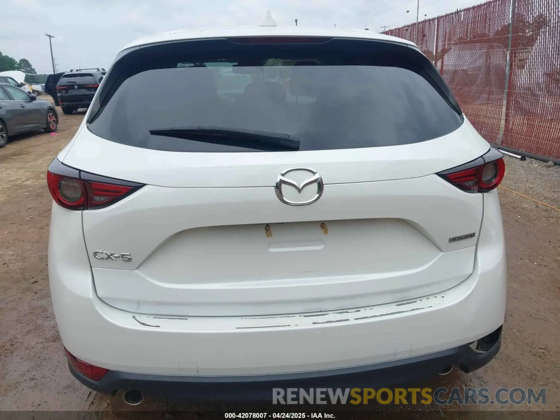17 Фотография поврежденного автомобиля JM3KFADM0L0805048 MAZDA CX-5 2020