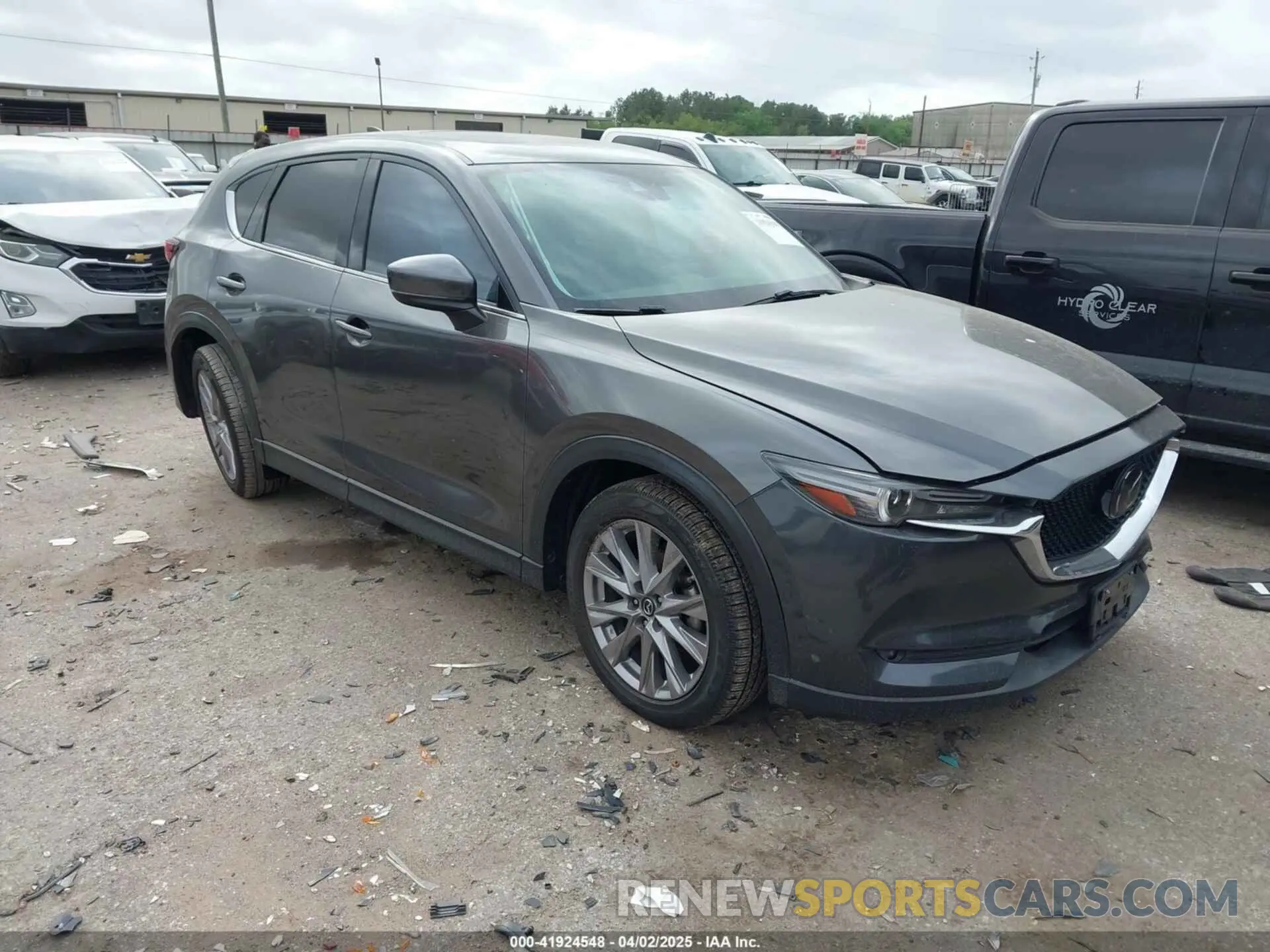 1 Photograph of a damaged car JM3KFADM1L0845803 MAZDA CX-5 2020