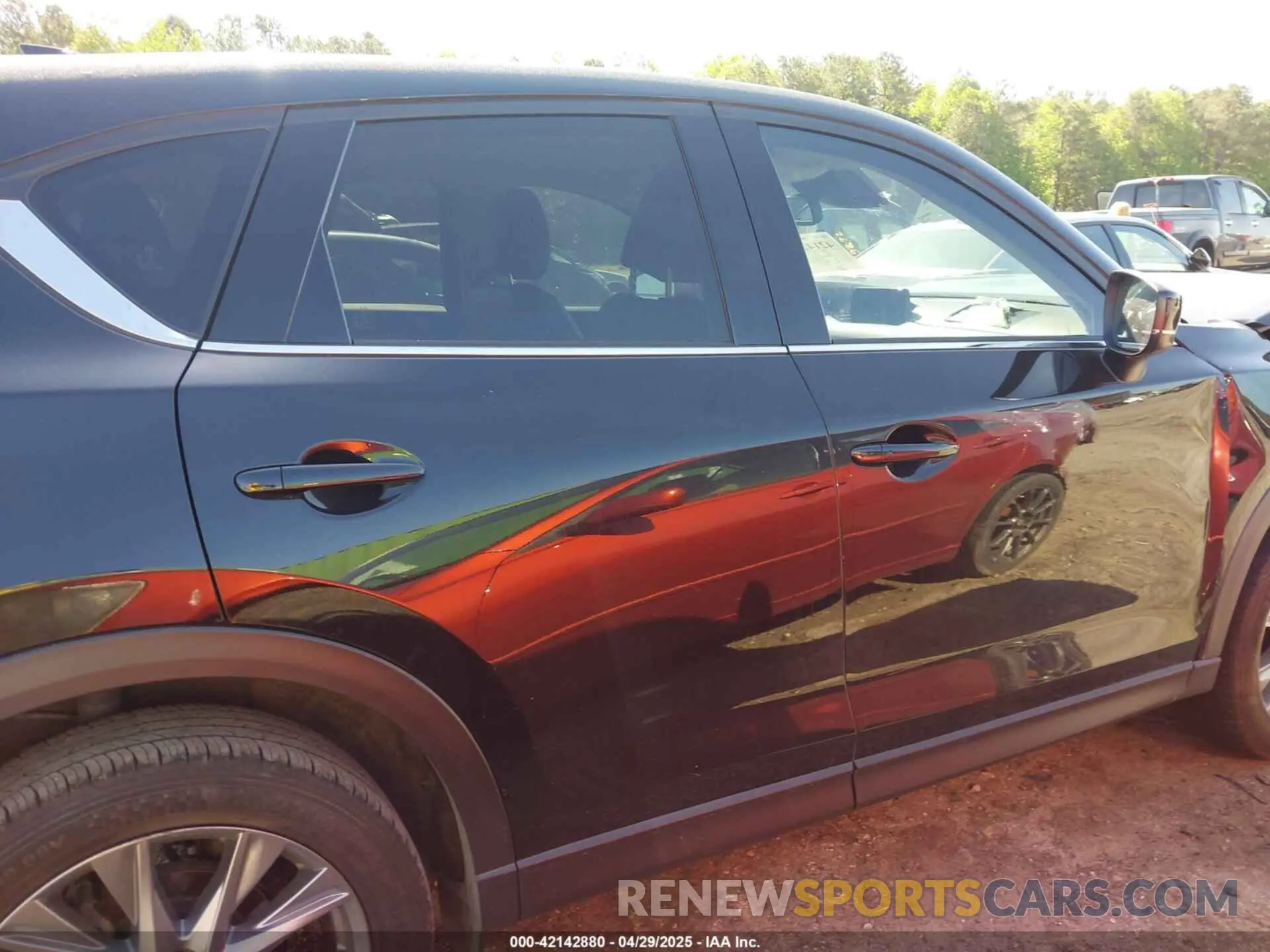 14 Photograph of a damaged car JM3KFADM2L0778189 MAZDA CX-5 2020