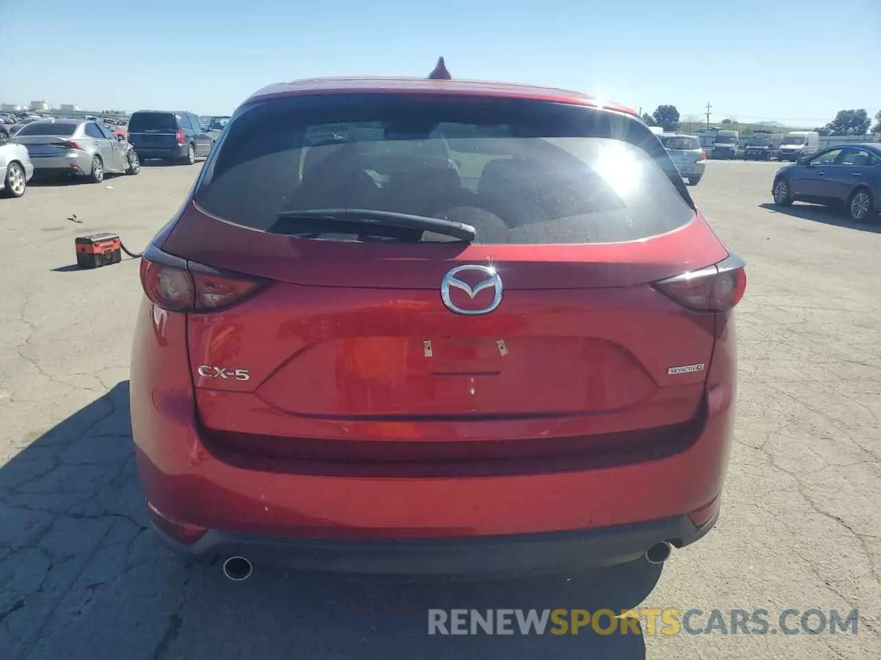 6 Photograph of a damaged car JM3KFADM2L0808324 MAZDA CX-5 2020