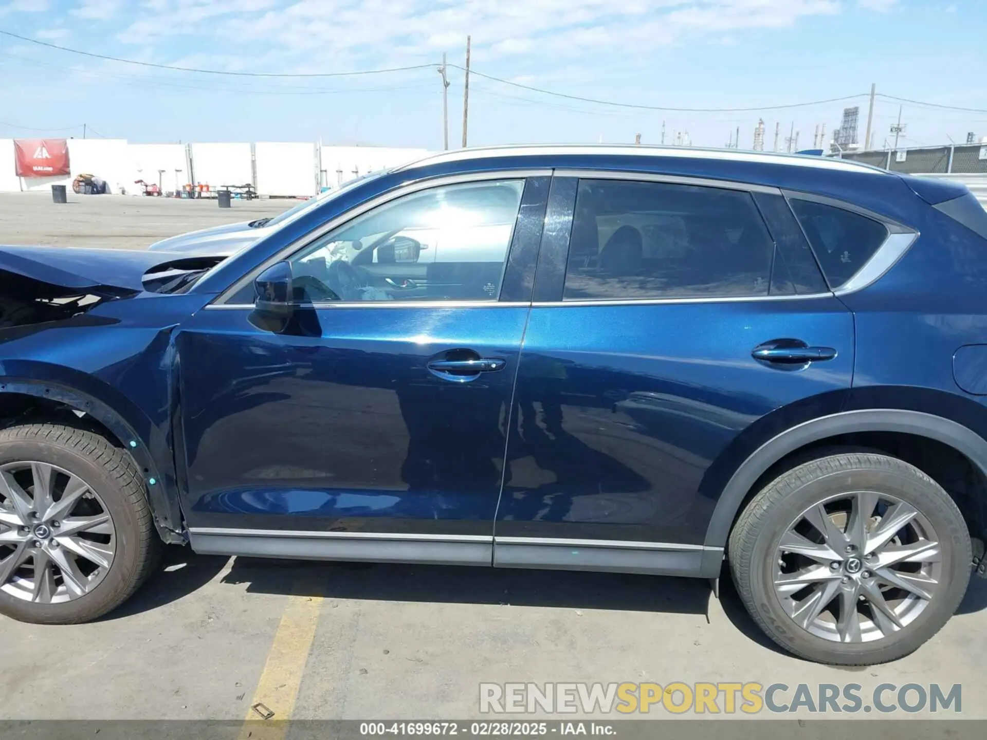 15 Photograph of a damaged car JM3KFADM6L1830093 MAZDA CX-5 2020