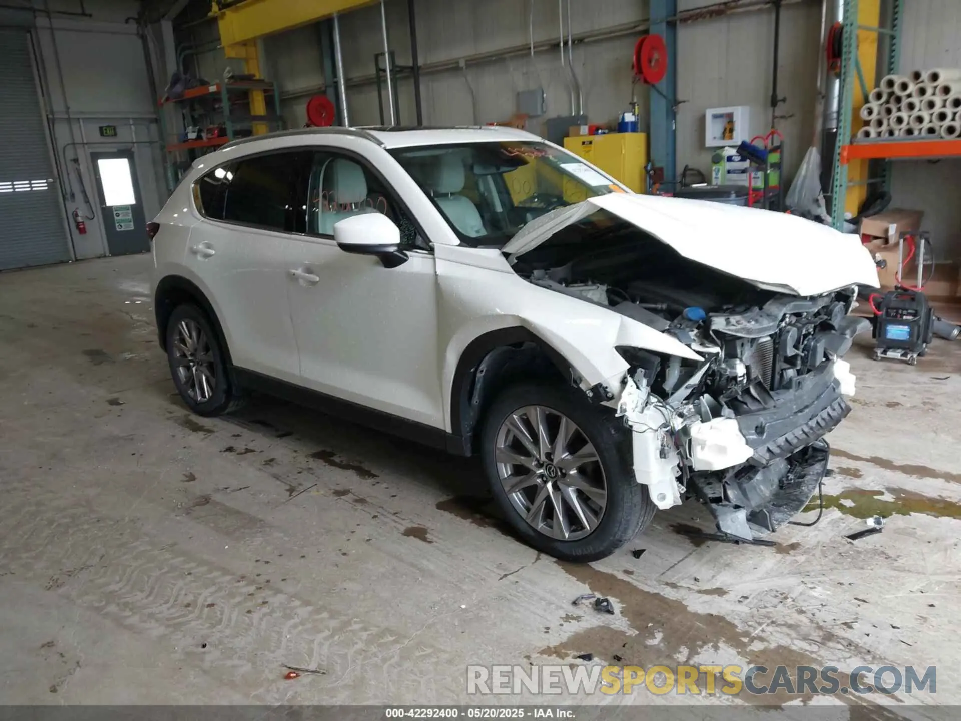 1 Фотография поврежденного автомобиля JM3KFADMXL0742038 MAZDA CX-5 2020