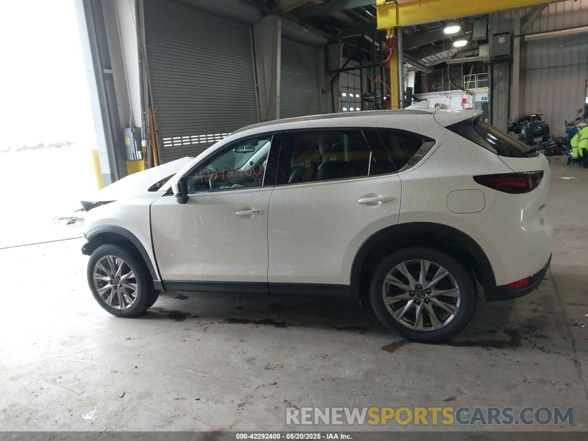14 Фотография поврежденного автомобиля JM3KFADMXL0742038 MAZDA CX-5 2020