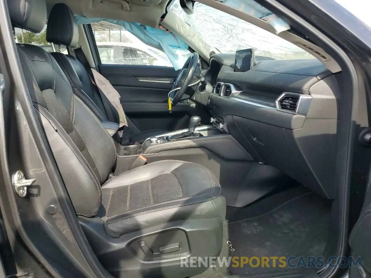 7 Photograph of a damaged car JM3KFBAY7L0814357 MAZDA CX-5 2020
