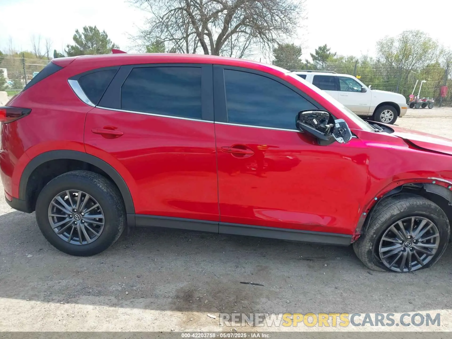 13 Photograph of a damaged car JM3KFBCM2L0846174 MAZDA CX-5 2020