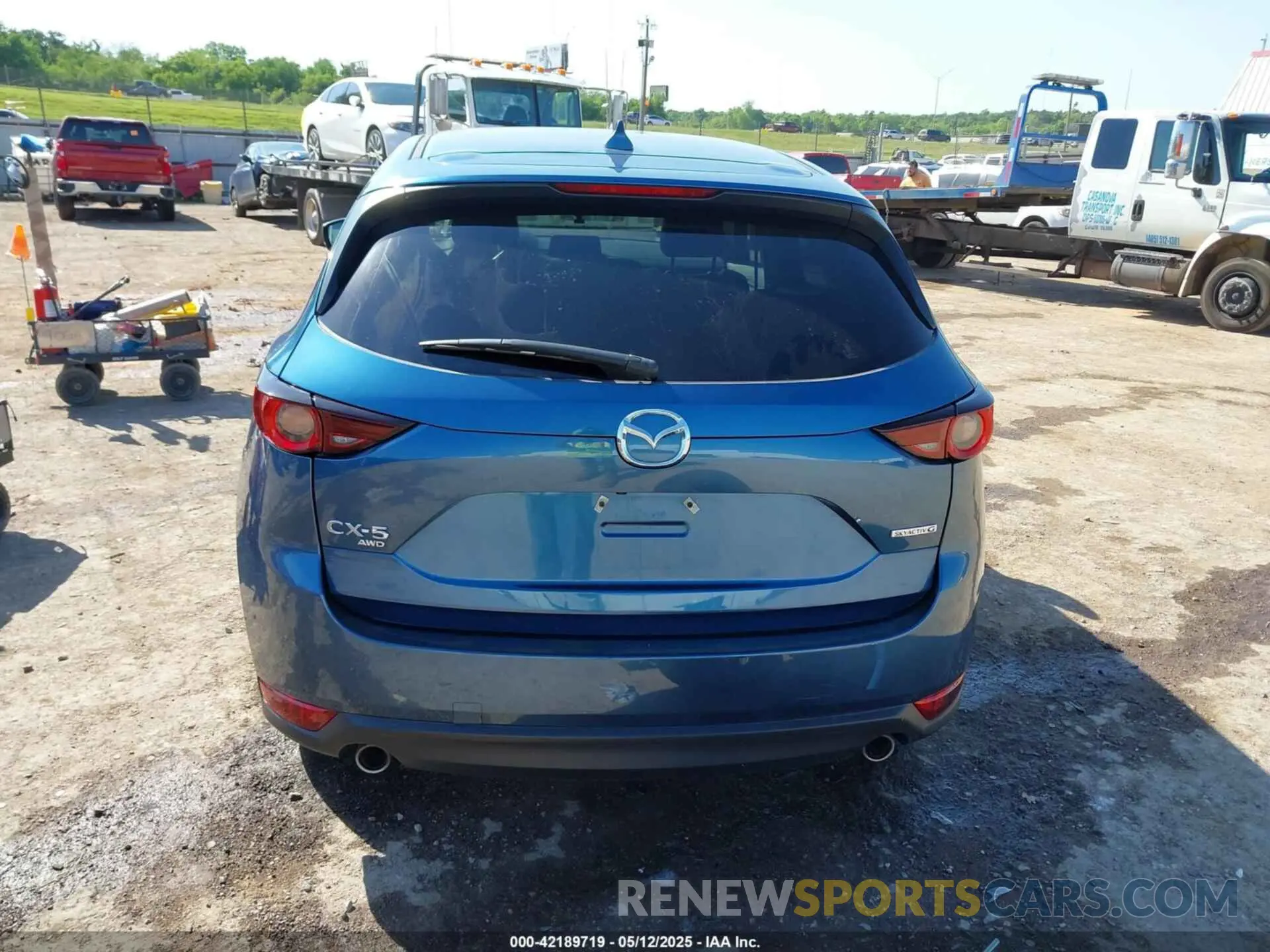 17 Photograph of a damaged car JM3KFBCM2L0848233 MAZDA CX-5 2020