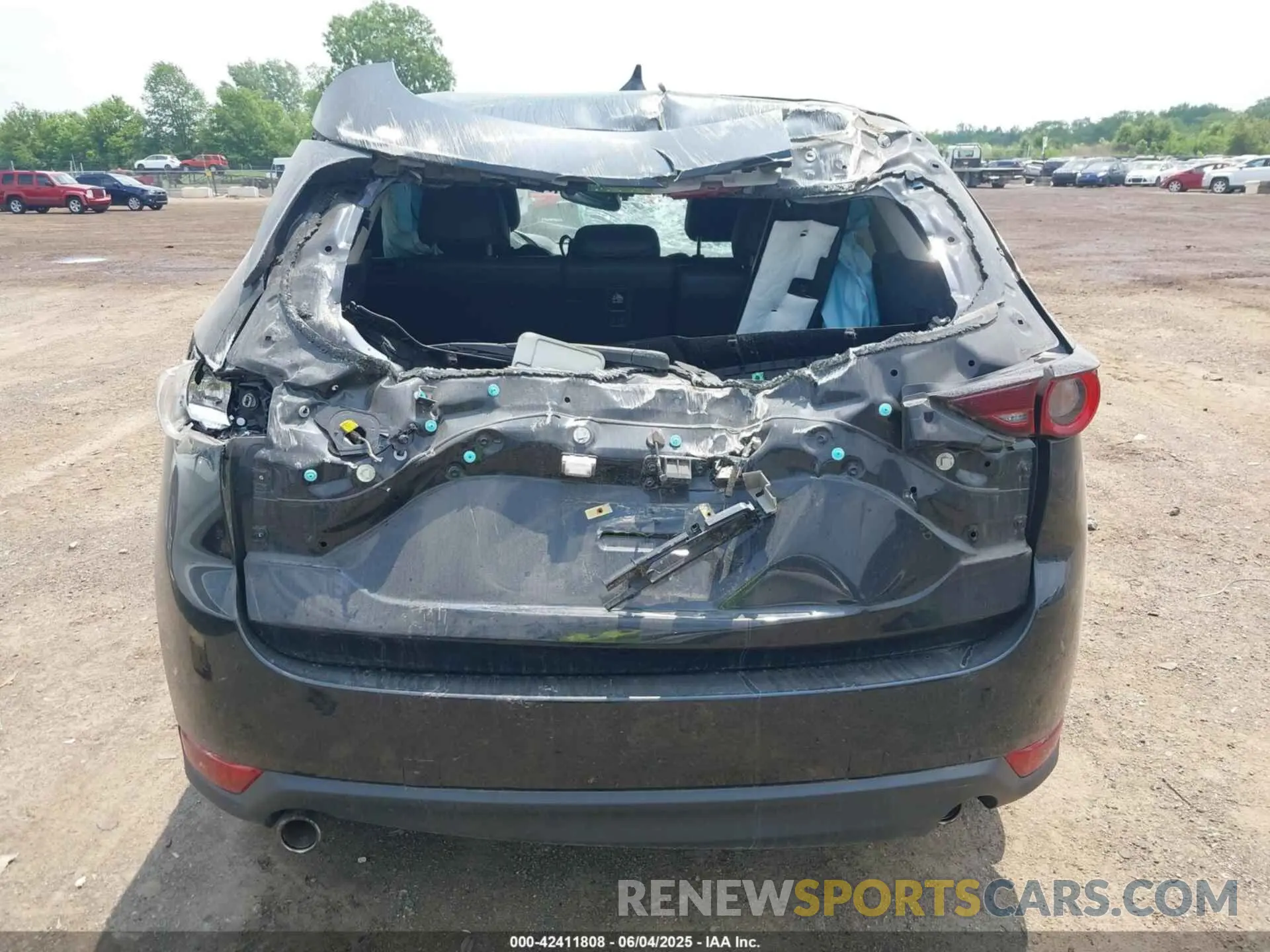 16 Photograph of a damaged car JM3KFBCM2L0850838 MAZDA CX-5 2020
