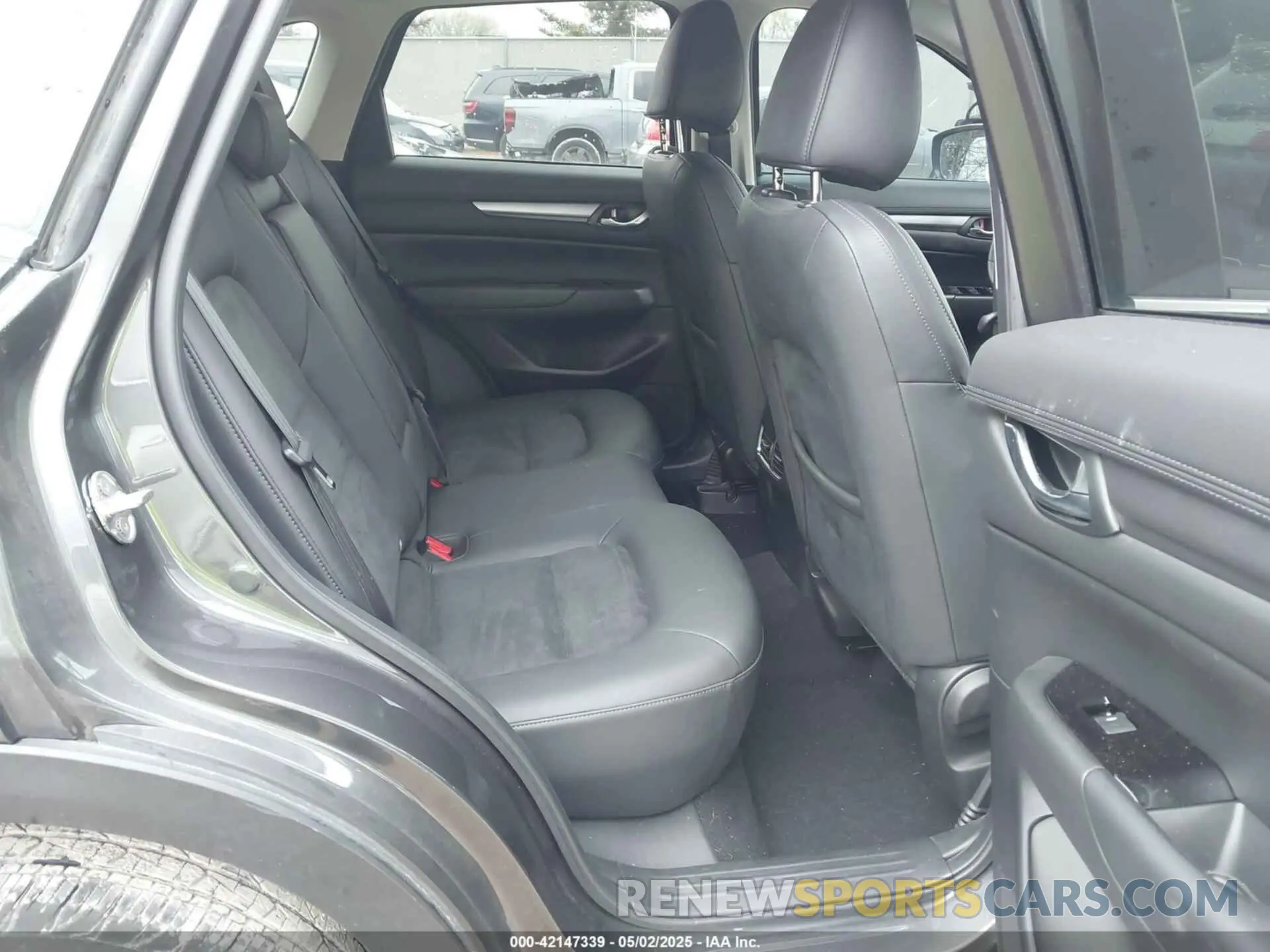 8 Photograph of a damaged car JM3KFBCM2L0850855 MAZDA CX-5 2020