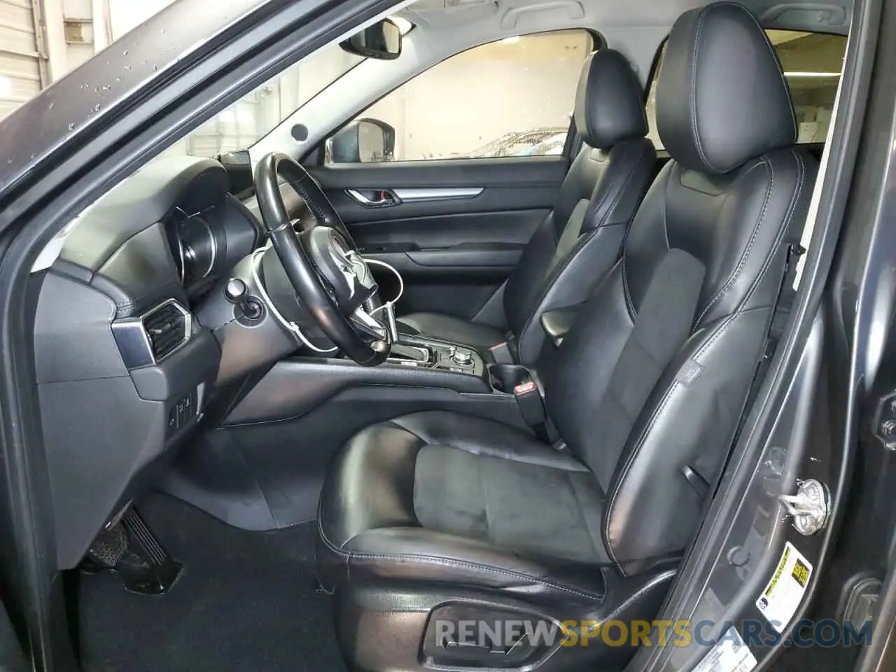 7 Photograph of a damaged car JM3KFBCM3L0725105 MAZDA CX-5 2020