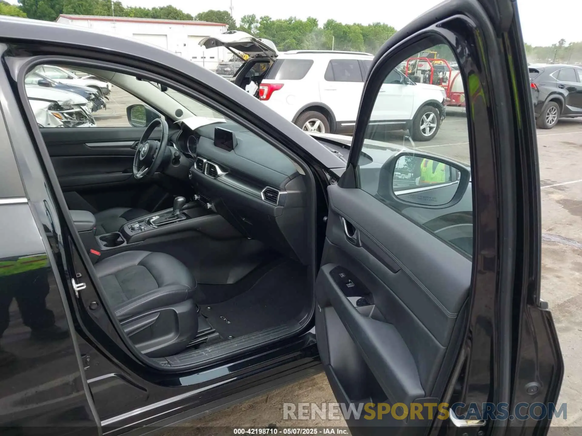 5 Photograph of a damaged car JM3KFBCM3L1771656 MAZDA CX-5 2020